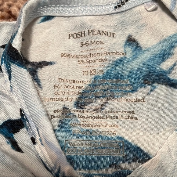 Posh Peanut shark short sleeve romper - Picture 3 of 4